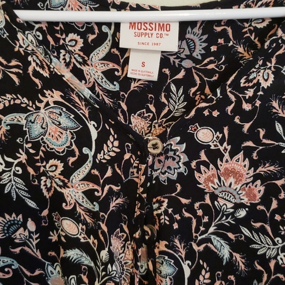 Romper - Picture 2 of 2